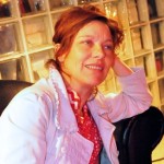 Armelle Pioline, vocalista de Holden