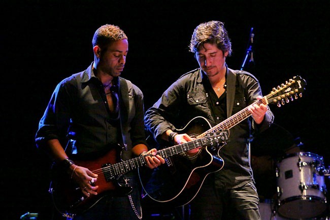 Beto Cuevas en su concierto acústico