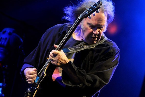 NeilYoung.jpg