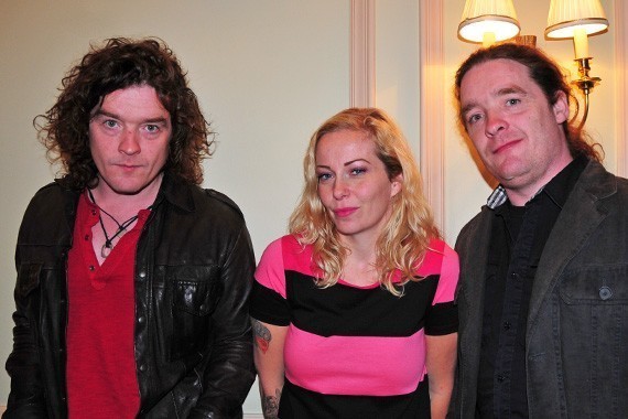 anathema+anneke-chile-2011.jpg