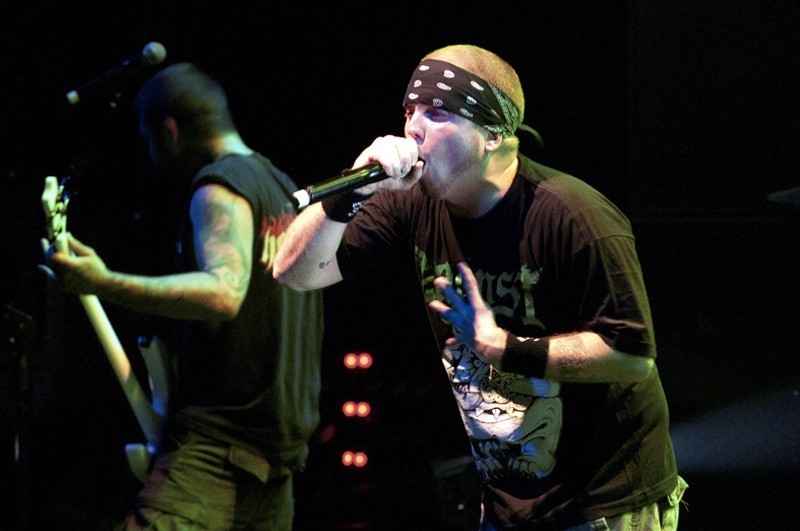 HateBreed-02.jpg