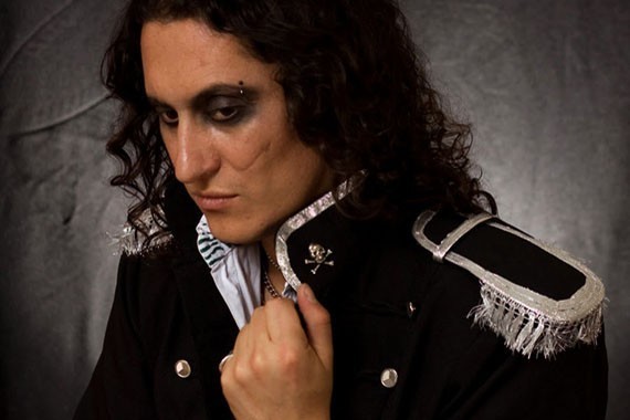 husar-opera-rock.jpg