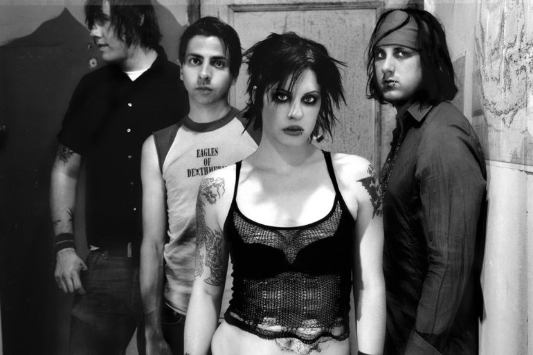 The Distillers vuelve con un nuevo single después de 15 años